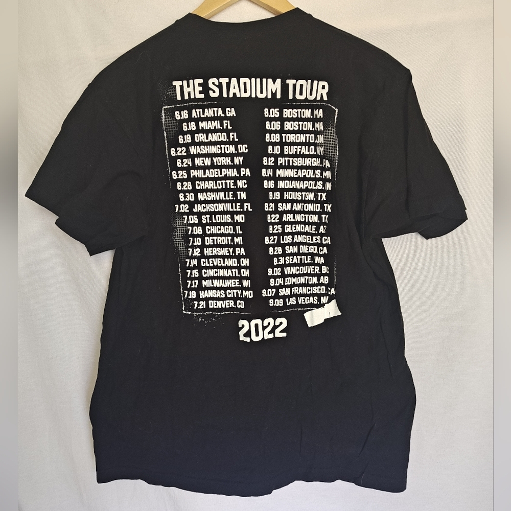 Motley Crue Shirt Tour Tee 2022 The Stadium Black XL White Dates Cotton Rock - Picture 3 of 6